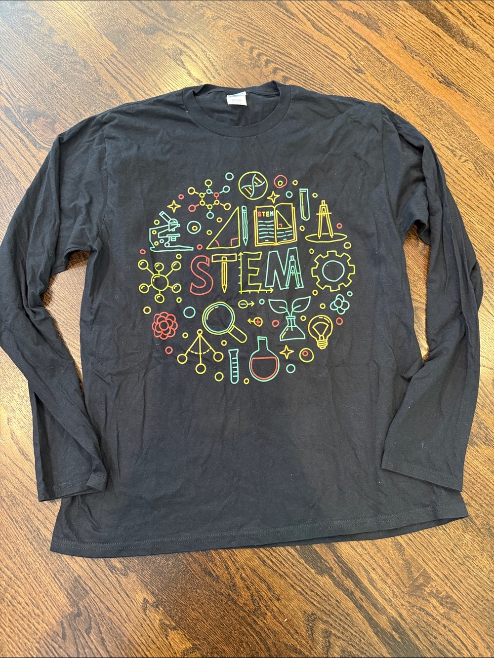 Black STEM Long-Sleeve Graphic Tee shirt nwot